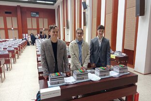 Zväčšiť fotografiu - Úspech v medzinárodnom kole dejepisnej súťaže