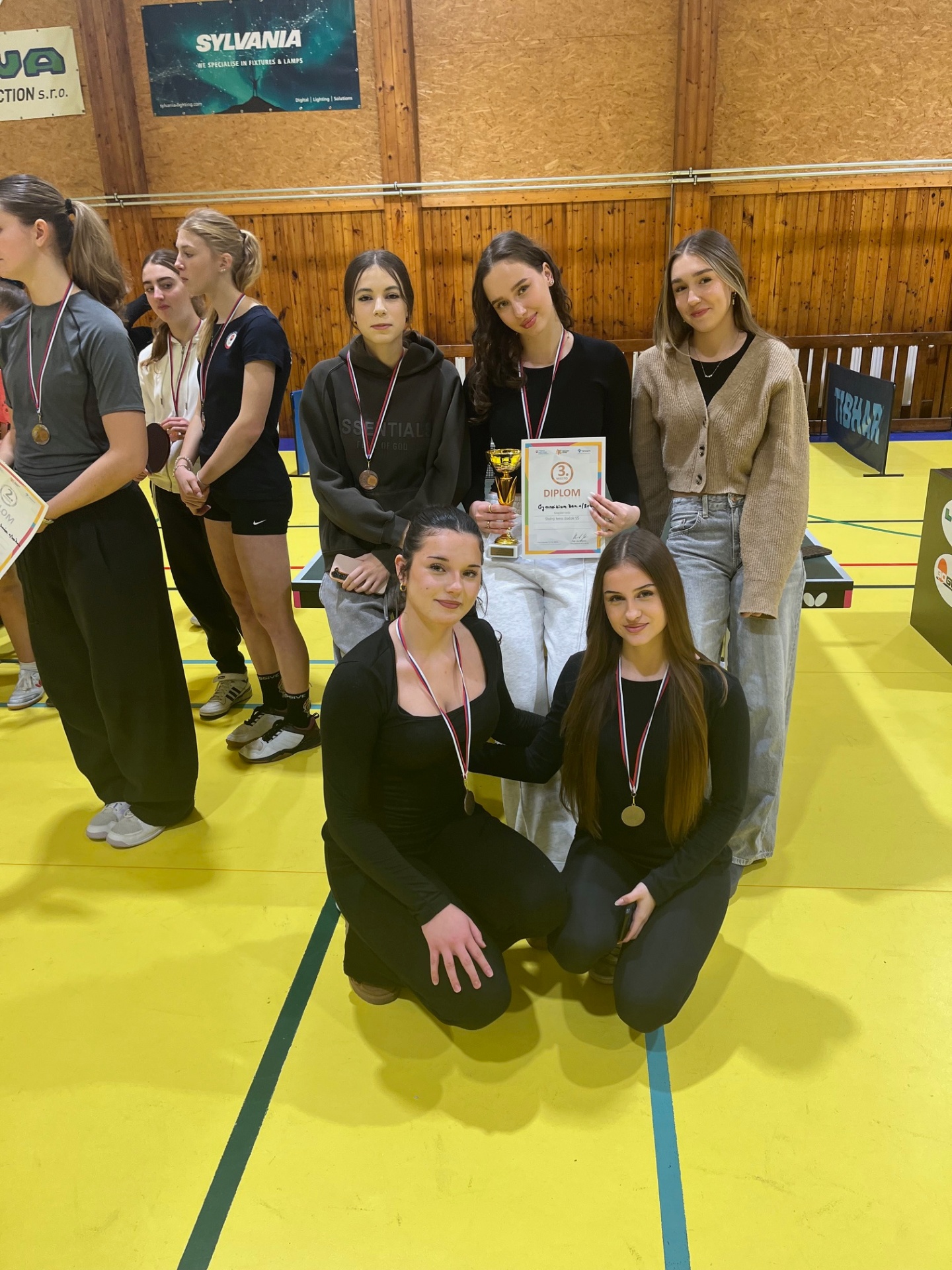 Krajské kolo žiačok SŠ v stolnom tenise