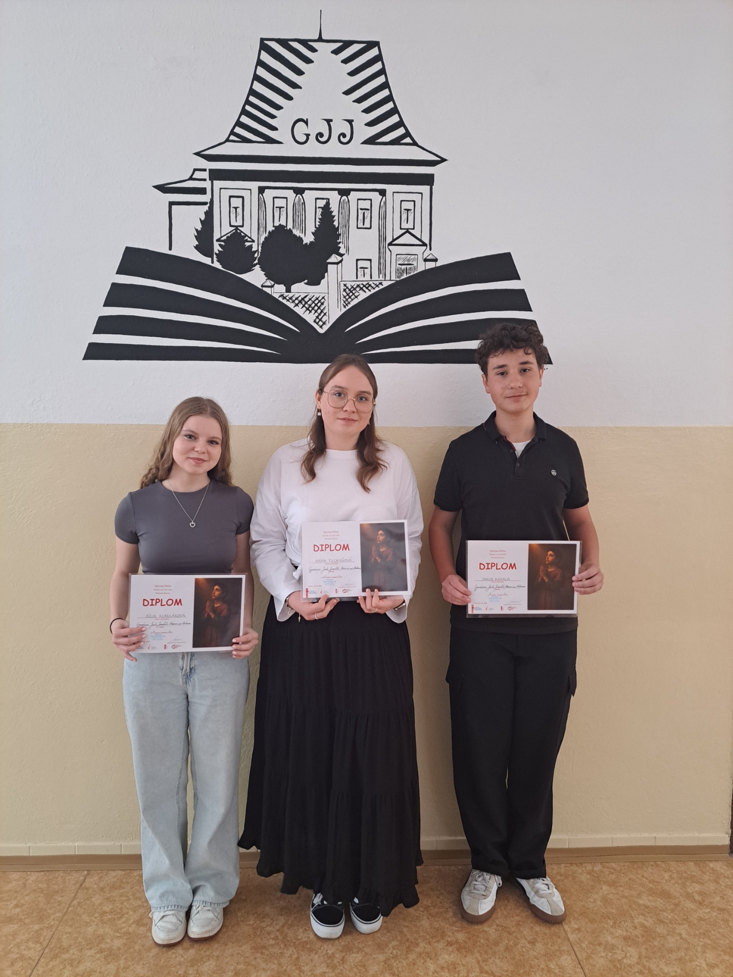 Úspešní riešitelia diecézneho kola súťaže Spoznaj Bibliu 